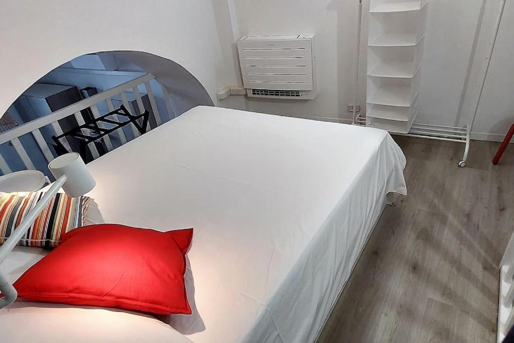 Dock33 - Comfort Loft In Catania Center Bagian luar foto