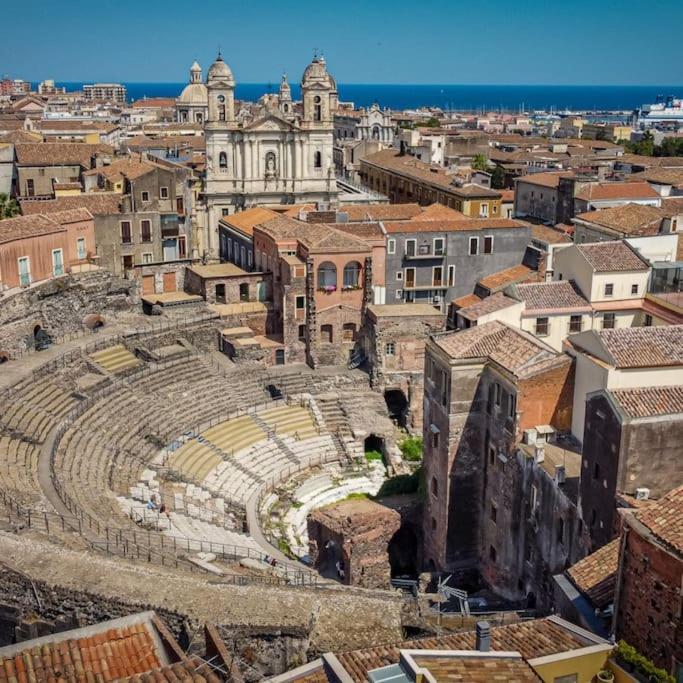 Dock33 - Comfort Loft In Catania Center Bagian luar foto