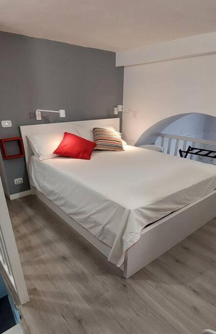 Dock33 - Comfort Loft In Catania Center Bagian luar foto