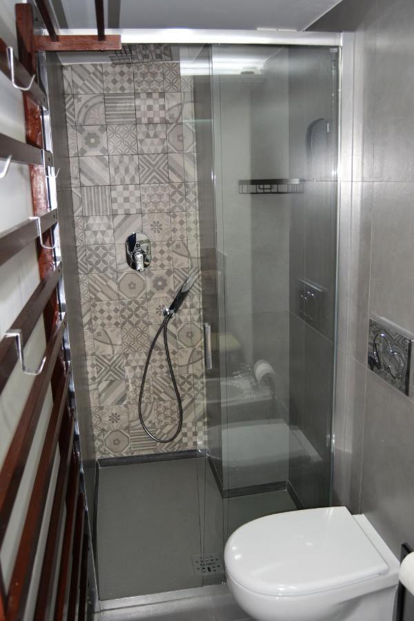 Dock33 - Comfort Loft In Catania Center Bagian luar foto
