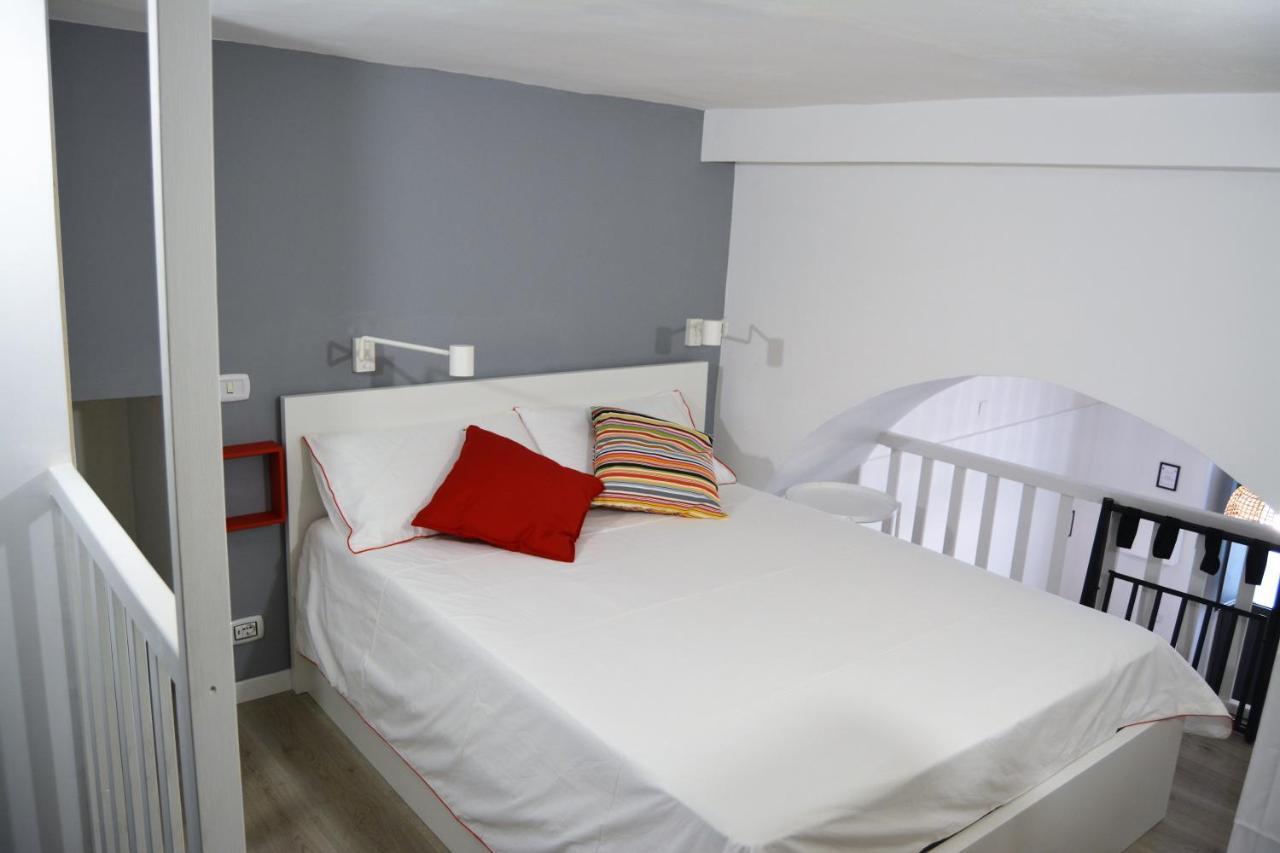 Dock33 - Comfort Loft In Catania Center Bagian luar foto